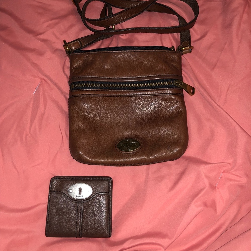 💫 Fossil purse and wallet.